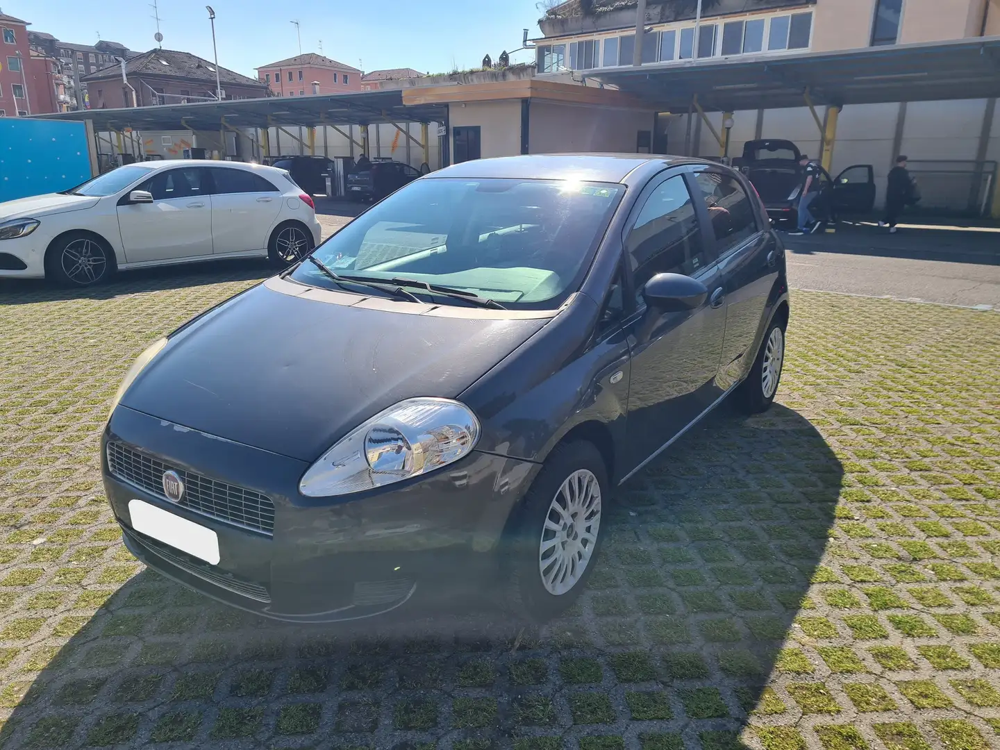 Fiat Grande Punto Grande Punto III 2005 5p 1.4 Dynamic 77cv Grigio - 2