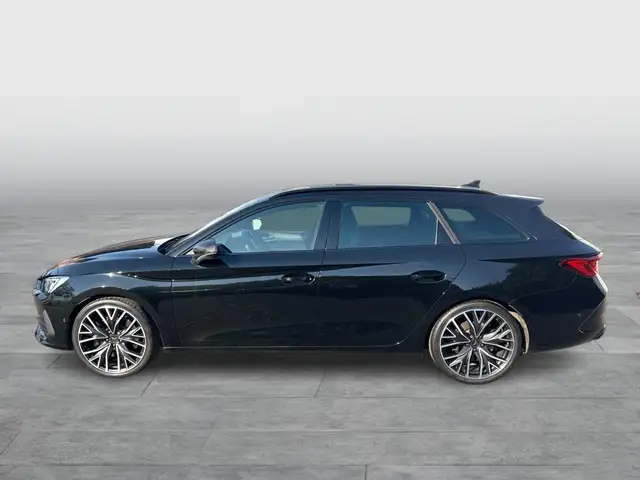 Cupra Leon view 2