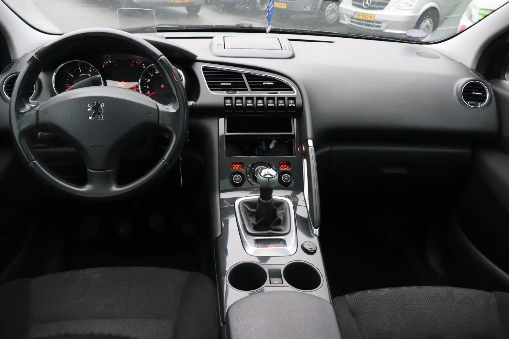 Peugeot 3008 1.6 VTi Première (Verliest water) Panoramadak, Cli Fekete - 2