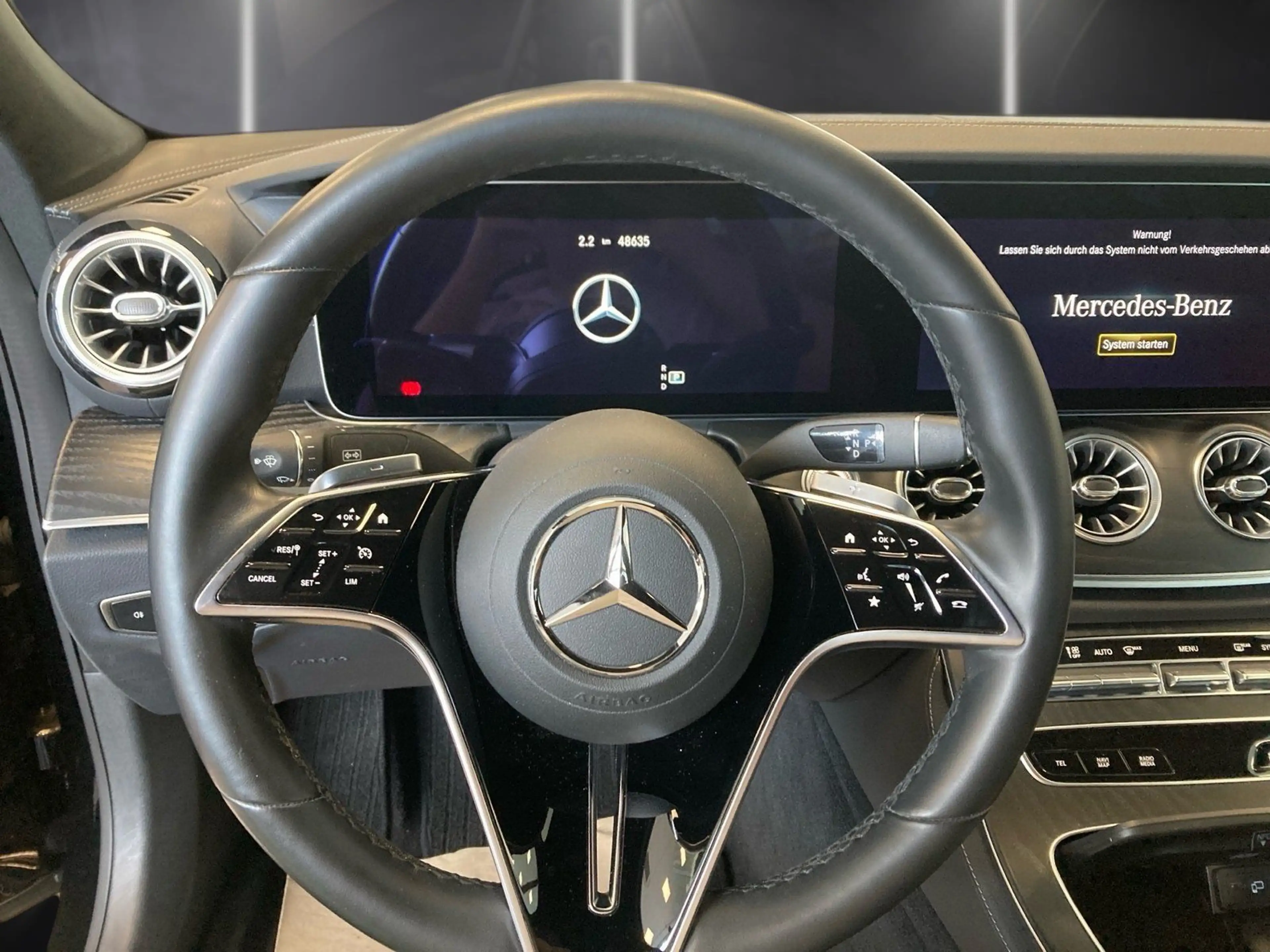 Mercedes-Benz CLS 220 d AMG*AHK*Totwinkel*HUD*Memory*Kame*LED* — photo 8
