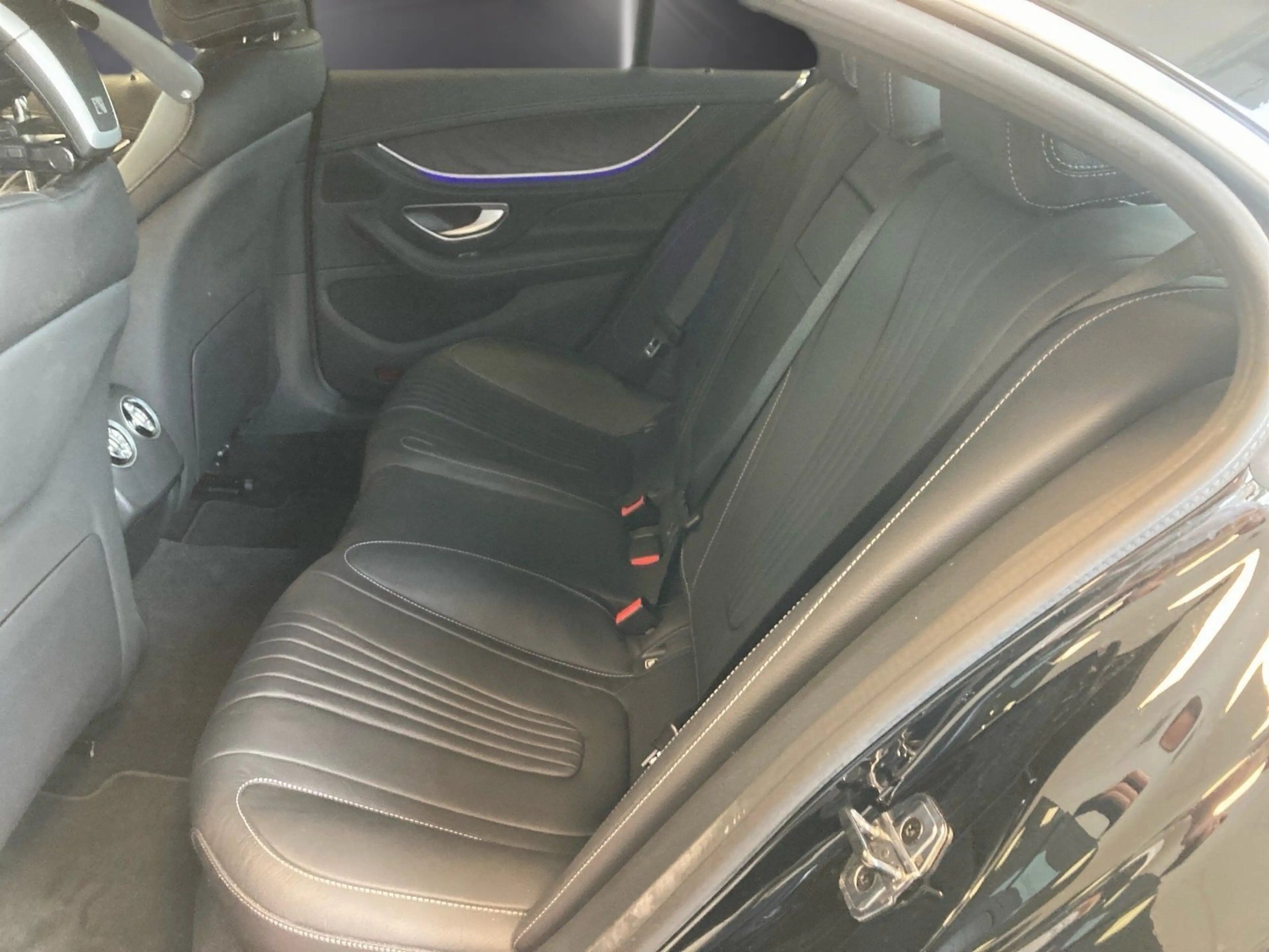 Mercedes-Benz CLS 220 d AMG*AHK*Totwinkel*HUD*Memory*Kame*LED* — photo 11