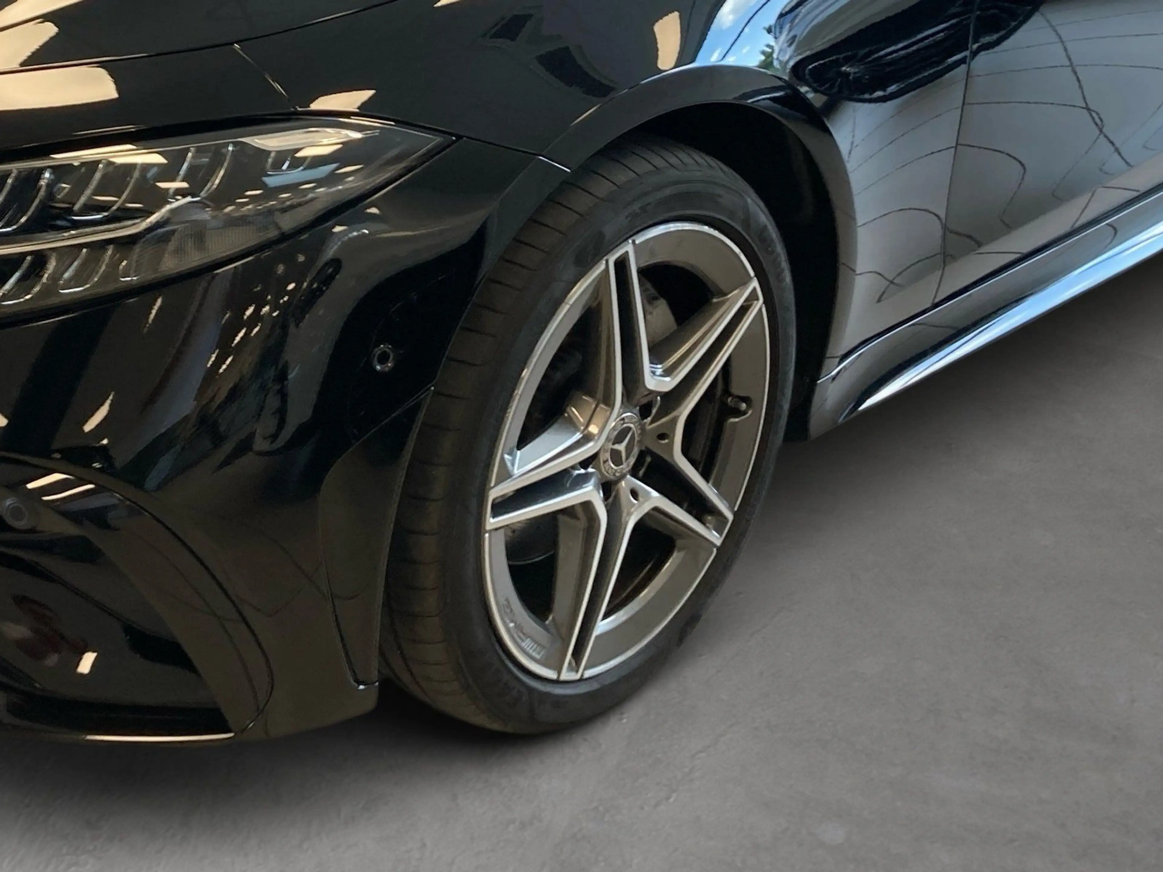 Mercedes-Benz CLS 220 d AMG*AHK*Totwinkel*HUD*Memory*Kame*LED* — photo 6
