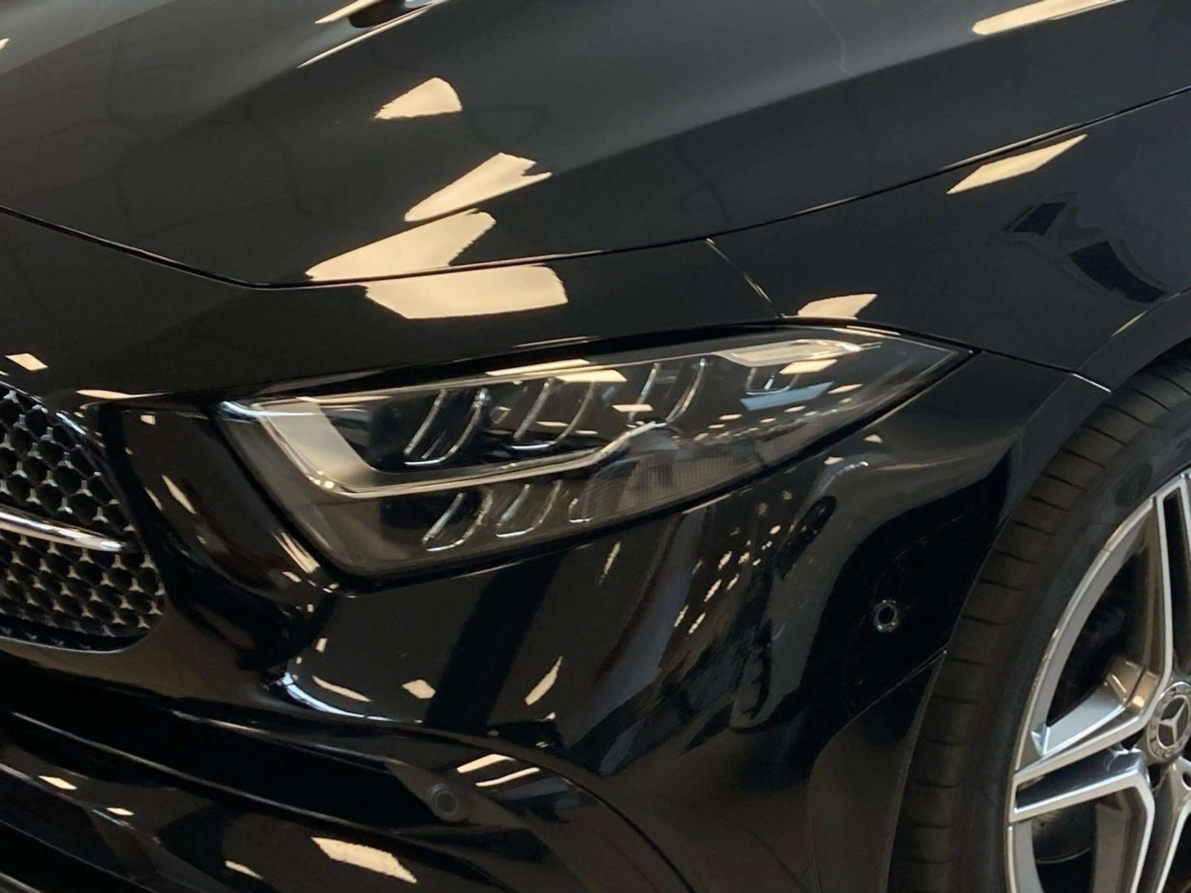 Mercedes-Benz CLS 220 d AMG*AHK*Totwinkel*HUD*Memory*Kame*LED* — photo 5