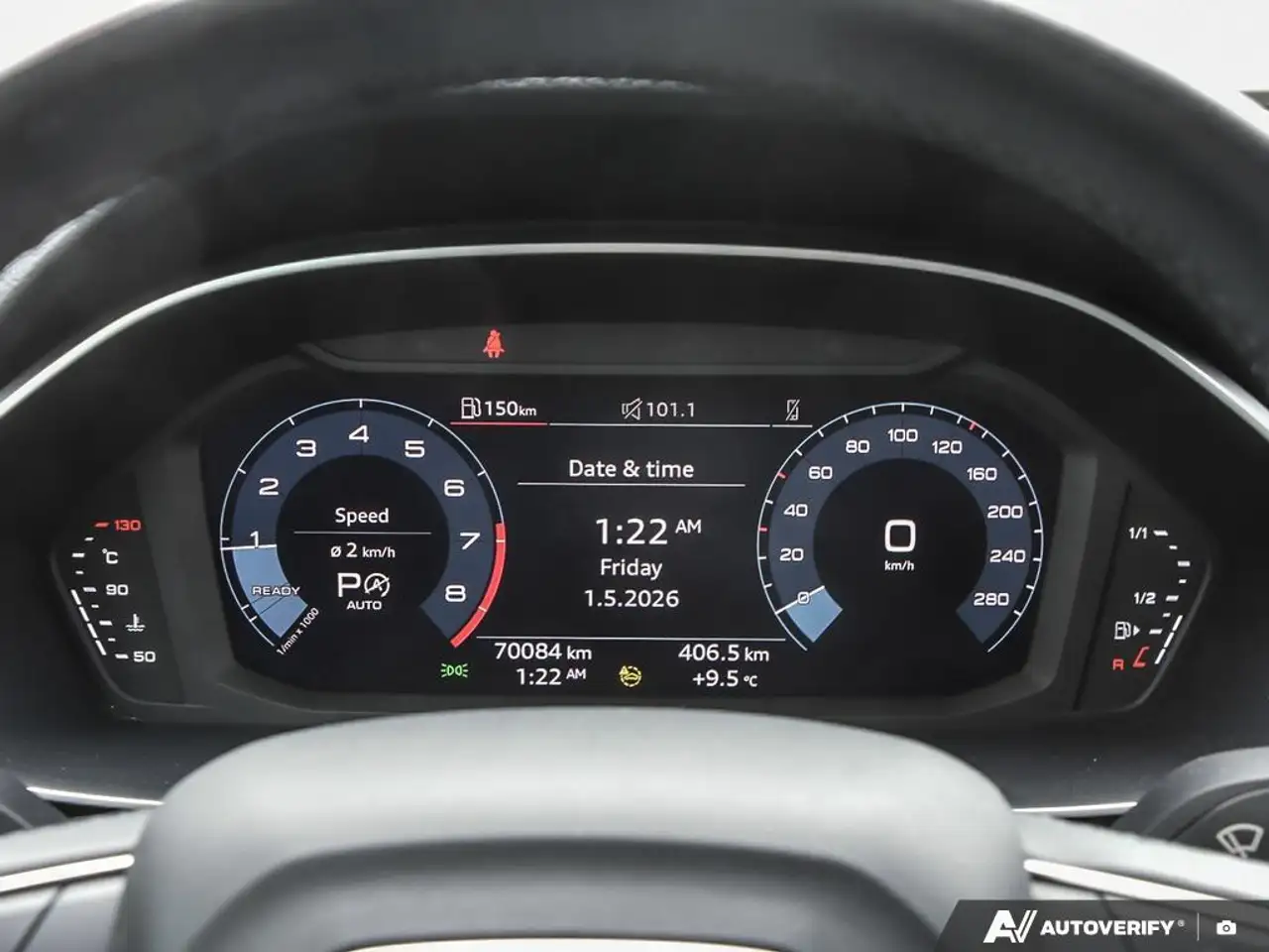 Audi Q3 снимка Audi Q3
