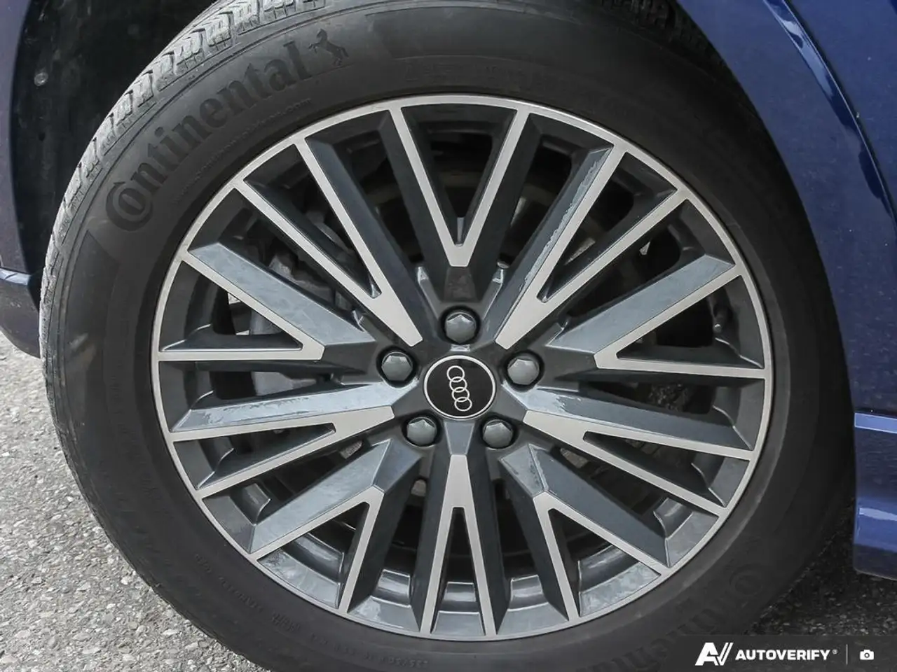 Audi Q3 снимка Audi Q3