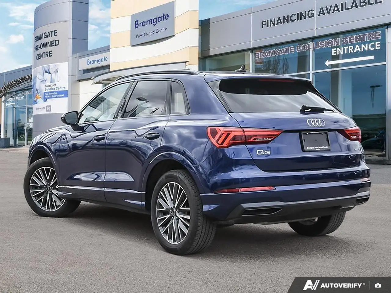 Audi Q3 снимка Audi Q3