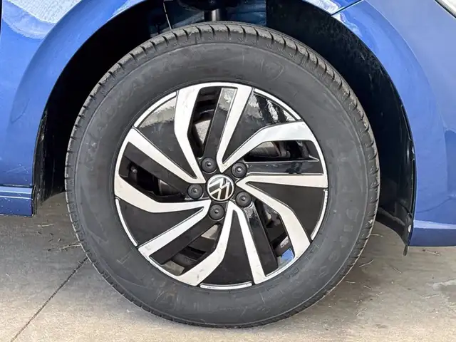 Volkswagen Polo view 15