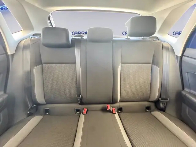 Volkswagen Polo view 10