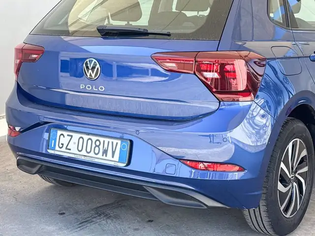 Volkswagen Polo view 18