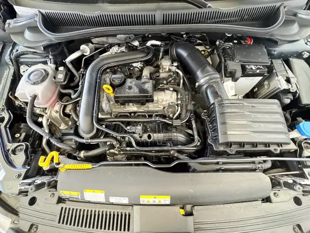 Volkswagen Polo view 13