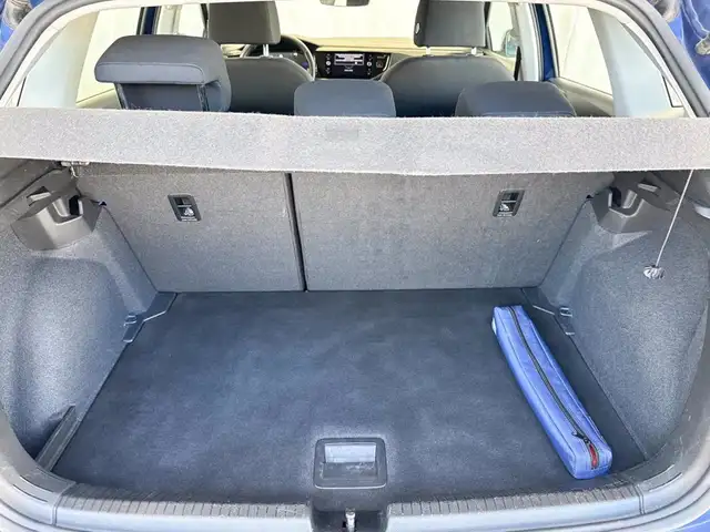 Volkswagen Polo view 12