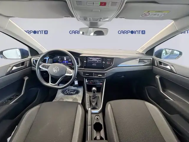 Volkswagen Polo view 11