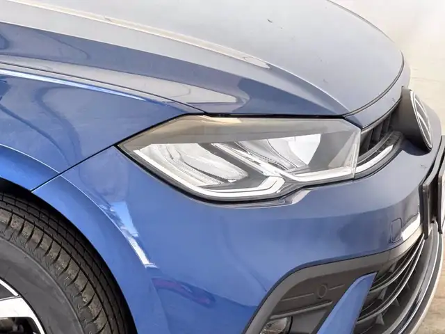 Volkswagen Polo view 14