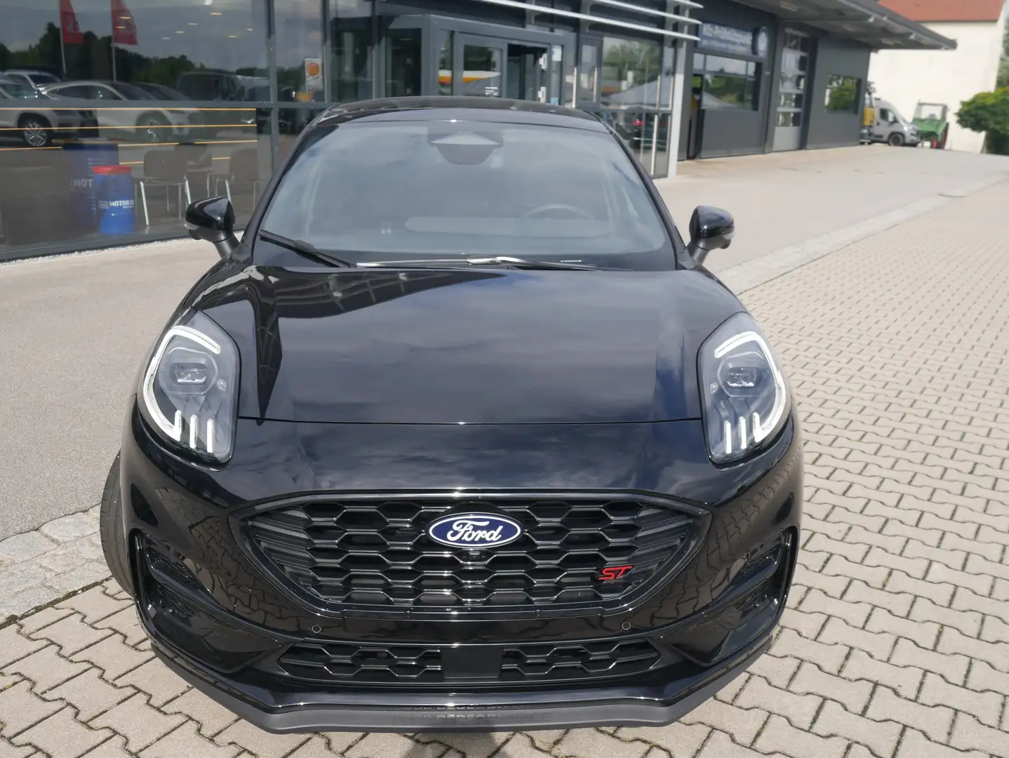 Ford Puma ST 1.0 EcoBoost MHEV Panoramadach KW-Fahrwerk Schwarz - 2