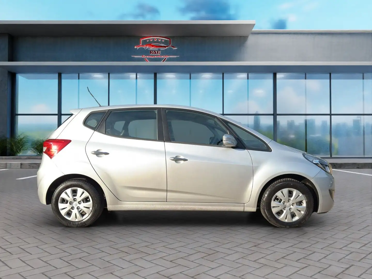 Hyundai iX20 Classic (Tüv und Service Neu) Silber - 2