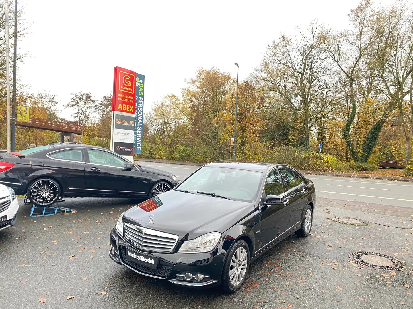 Mercedes-Benz C 180 C 180 CDI (BlueEFFICIENCY) 7G-TRONIC Elegance NAVI Schwarz - 1