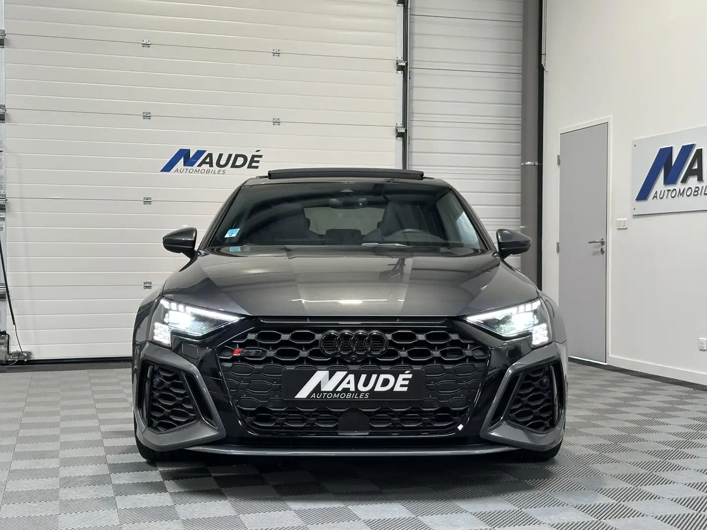 Audi RS3 Sportback 2.5 TFSI 400 ch Quattro Pack Performance / Ligne Akrapovic /Garantie Audi 04/2028 Gris - 2