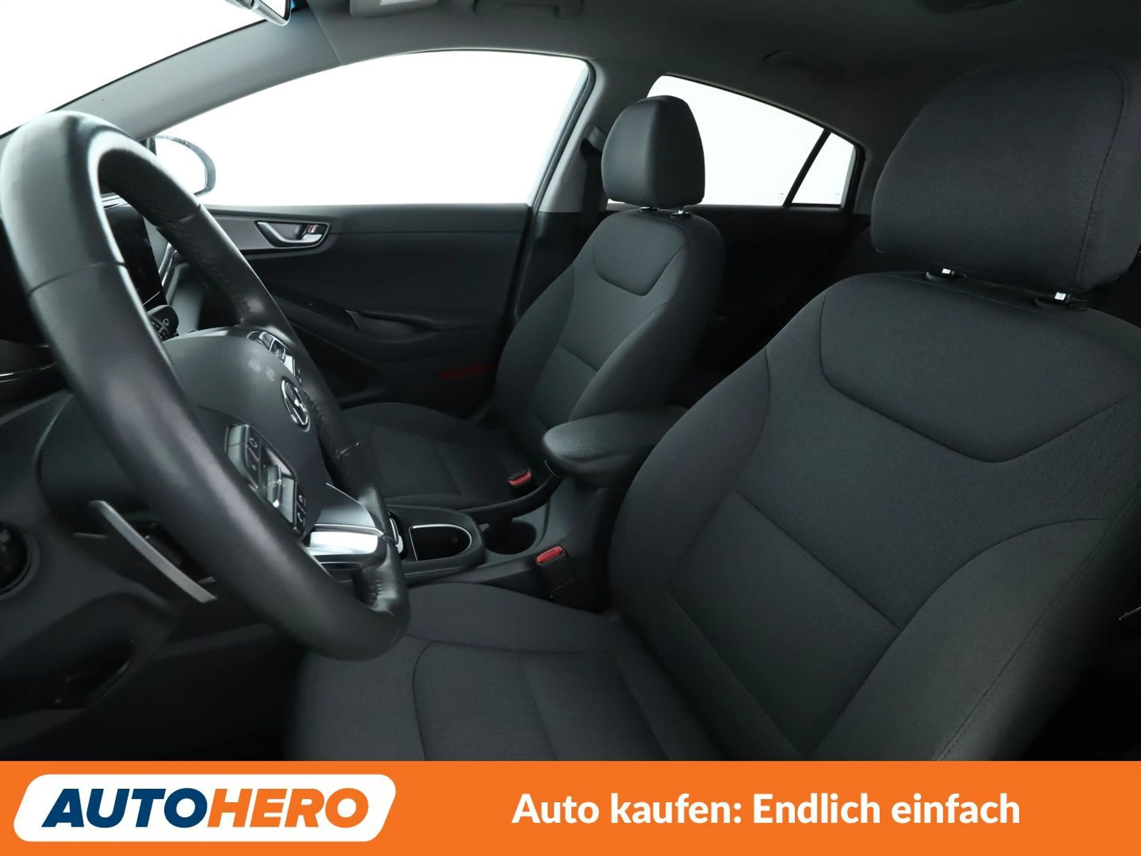 Hyundai IONIQ 1.6 Hybrid Style Aut.*LED*ACC*CAM*PDC*SHZ*ALU* — photo 10