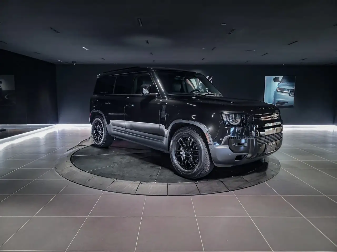 Land Rover Defender снимка Land Rover Defender