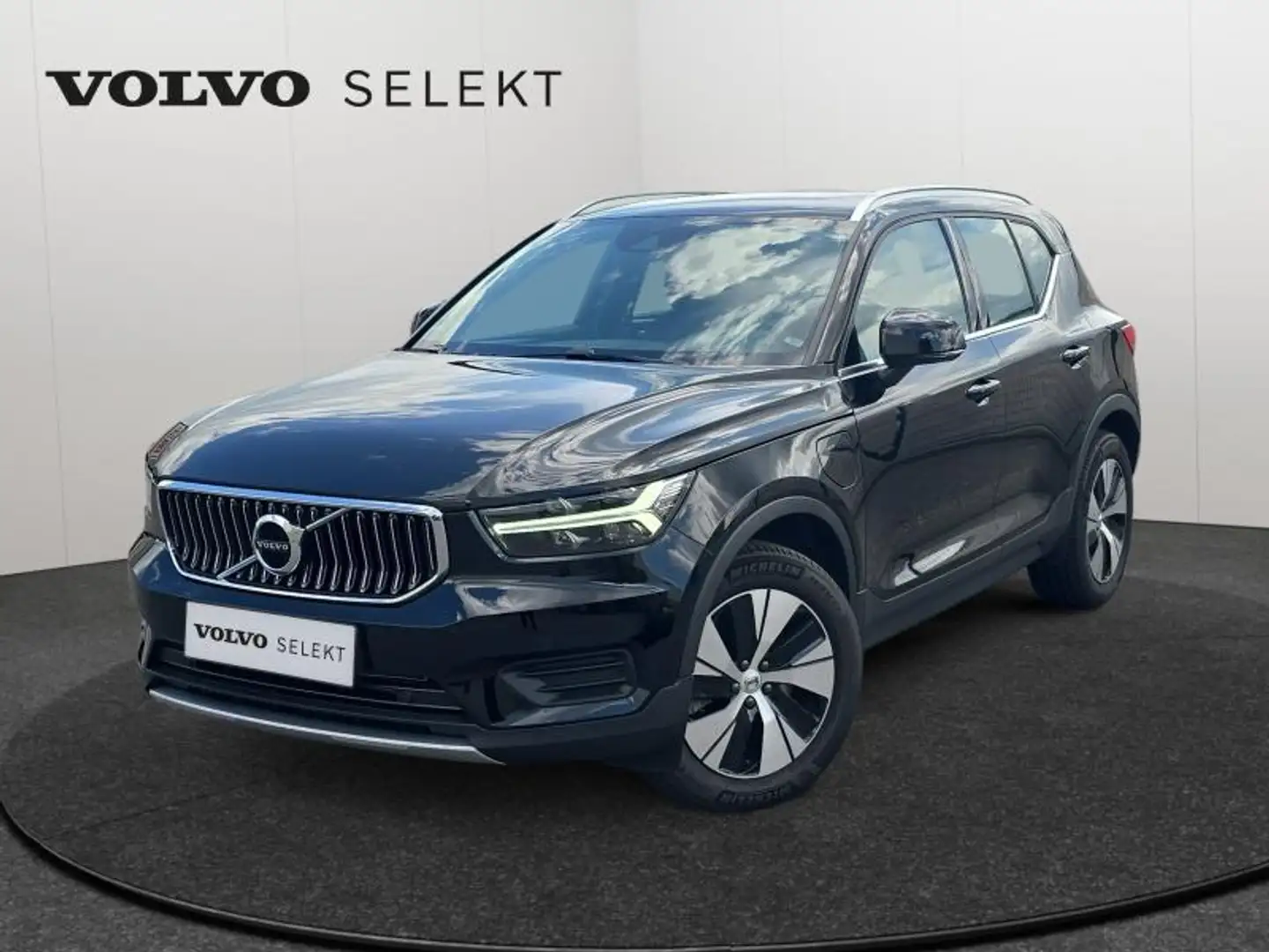 Volvo XC40 T4 Inscription / Hybride Nero - 1