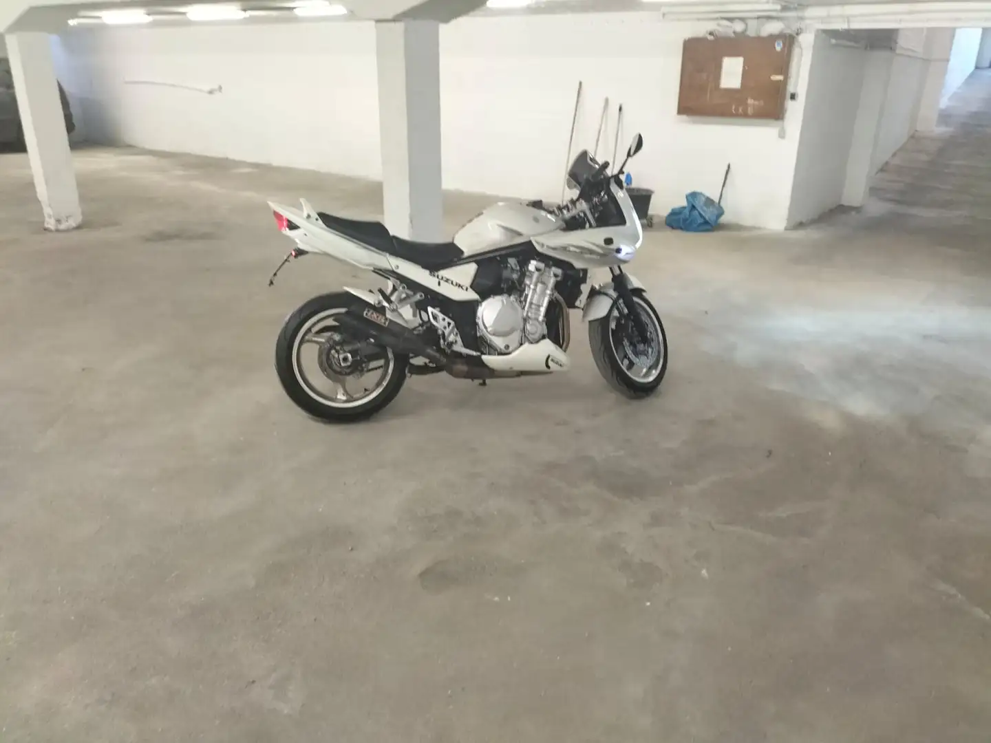 Suzuki Bandit 1250 Bandit GSFs Blanco - 2