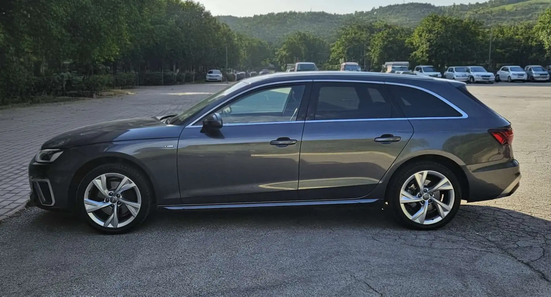 Audi A4 Avant S Line edition 40 g-tron s-tronic Gris - 2