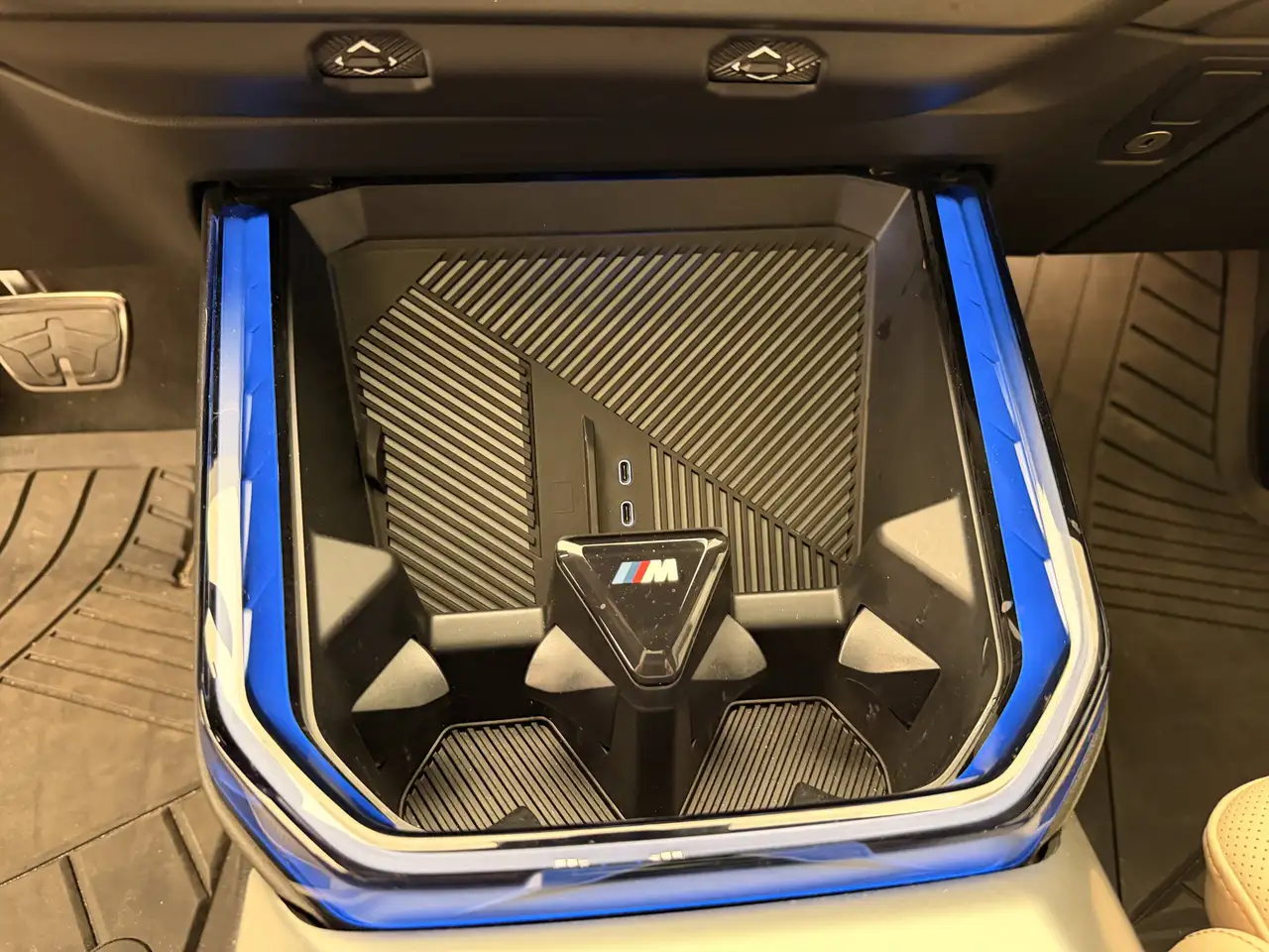 BMW X3 снимка BMW X3