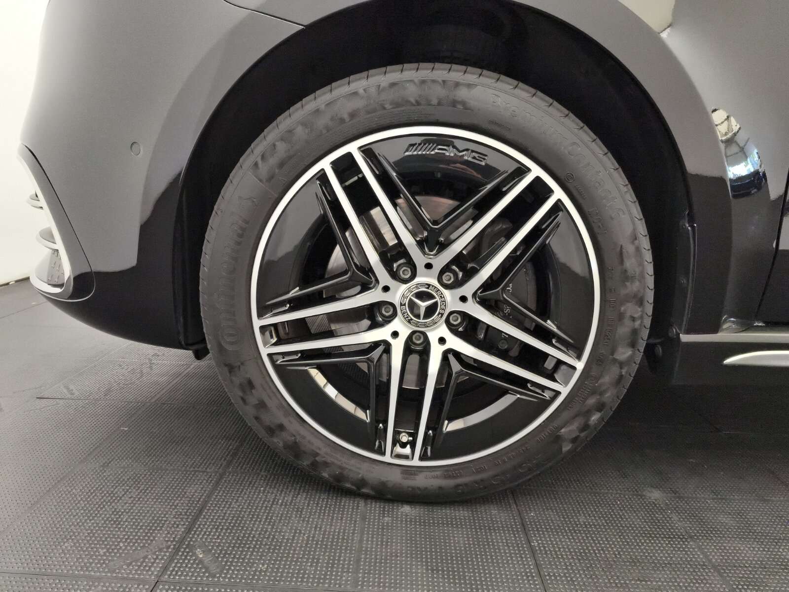 Mercedes-Benz V 300