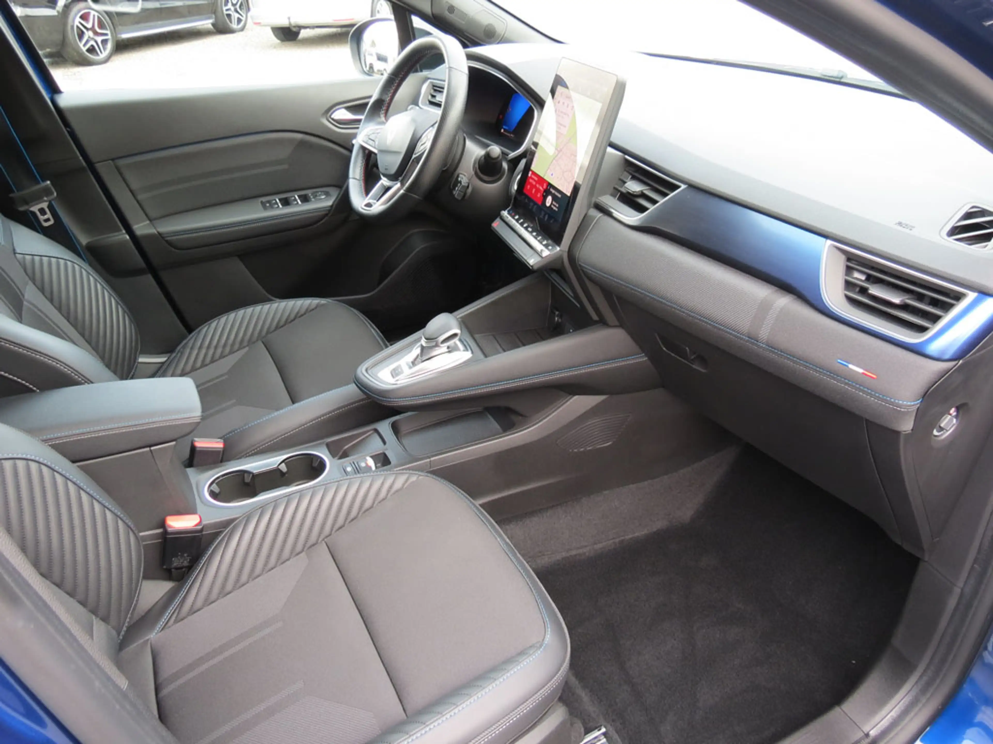 Renault Symbioz E-Tech Full Hybrid 145 Esprit Alpine ACC — photo 15
