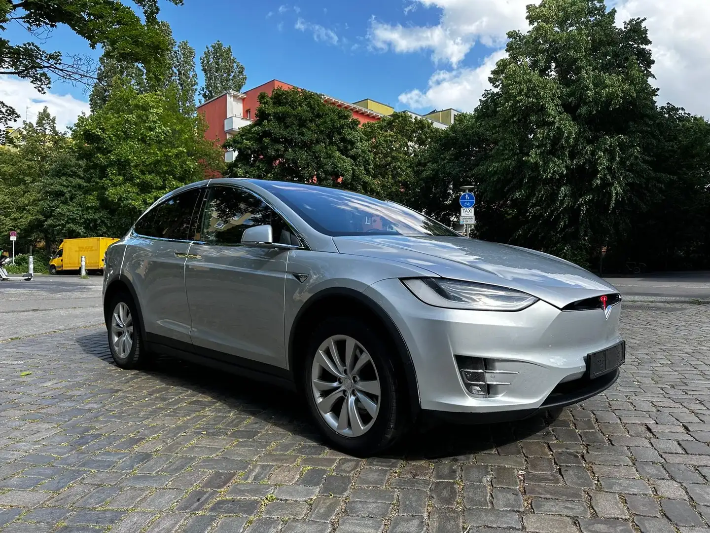 Tesla Model X 75D autopilot Anhängerkupplung - 2