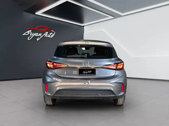 MG MG3 view 5