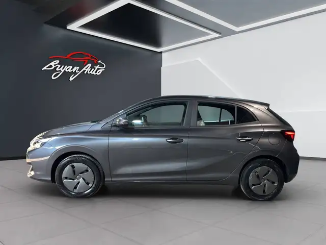 MG MG3 view 6