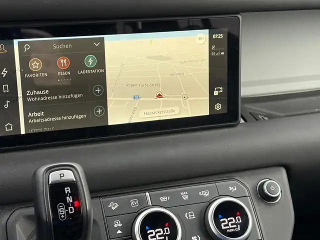 Land Rover Defender 110 P400e Hybrid AWD Luftfederung ACC AHV Garantie Ansicht 11