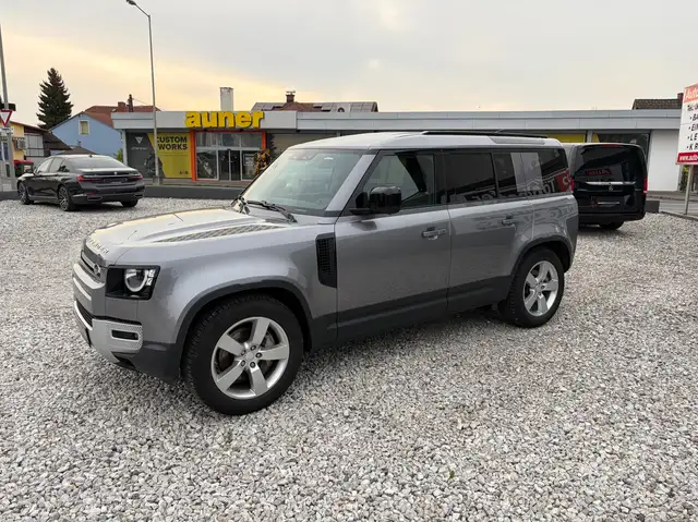 Land Rover Defender 110 P400e Hybrid AWD Luftfederung ACC AHV Garantie Ansicht 4