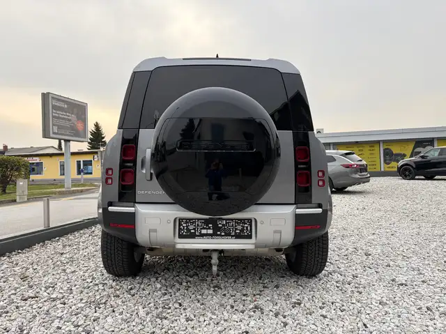 Land Rover Defender 110 P400e Hybrid AWD Luftfederung ACC AHV Garantie Ansicht 22