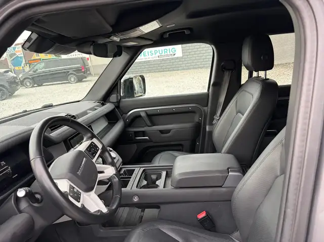 Land Rover Defender 110 P400e Hybrid AWD Luftfederung ACC AHV Garantie Ansicht 17