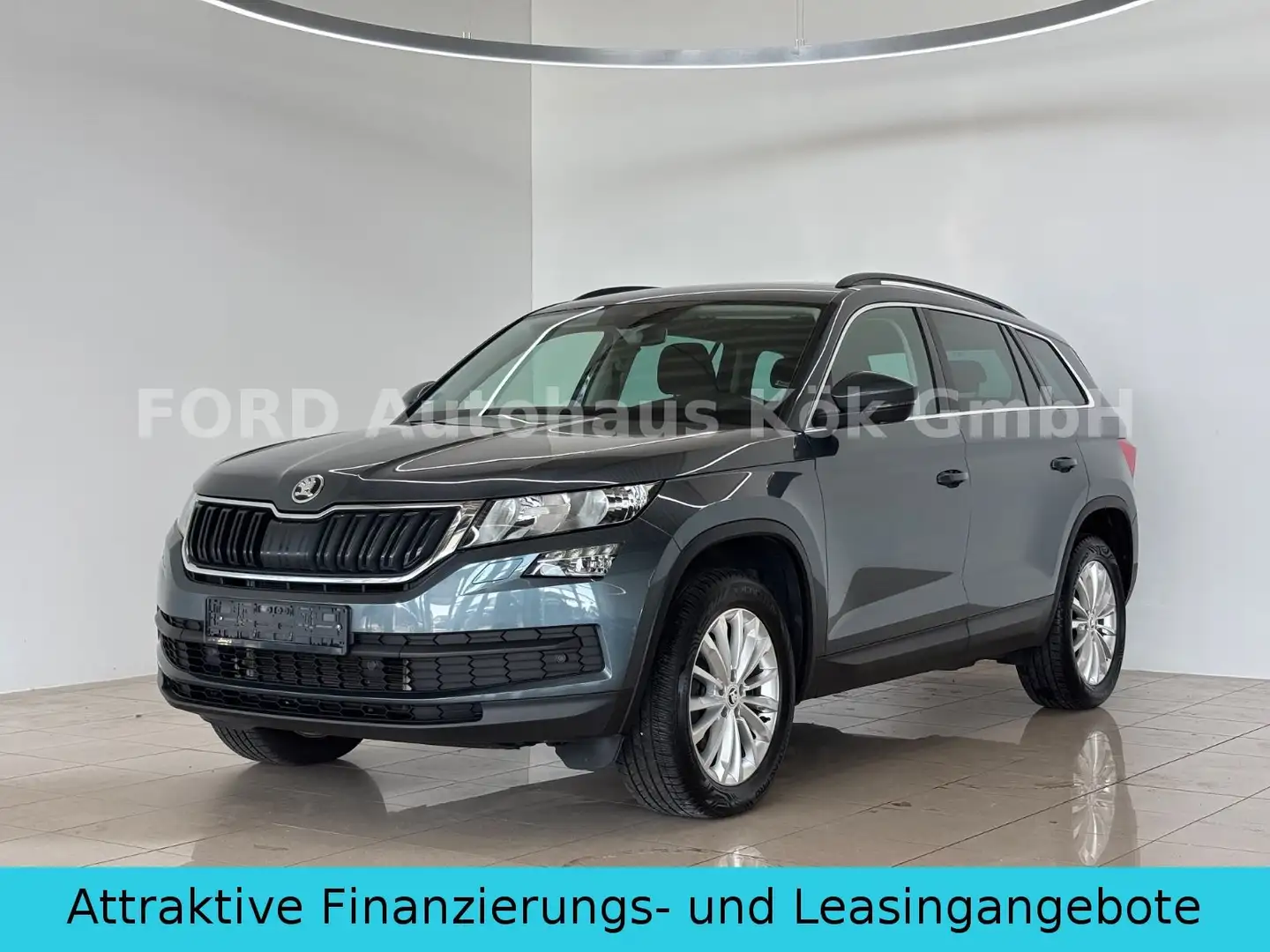 Skoda Kodiaq Ambition 4x4 ACC Navi DSG AHK Klima SHZ Grau - 1