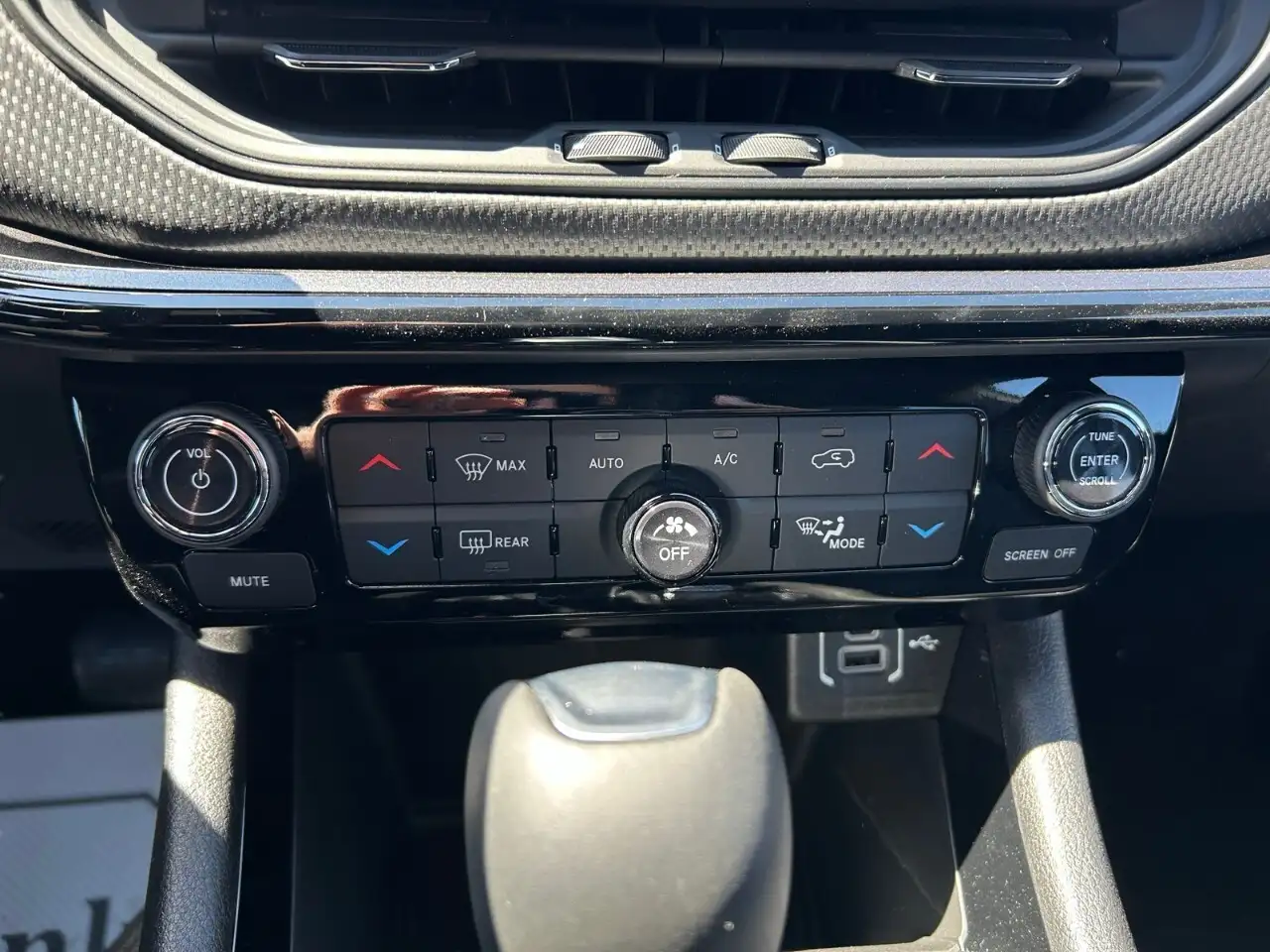 Jeep Compass снимка Jeep Compass