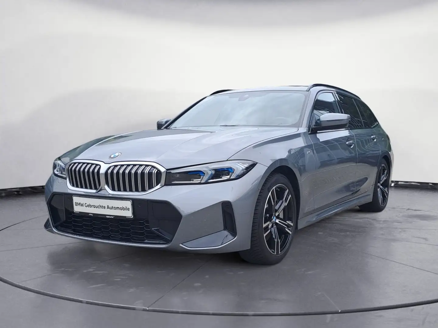 BMW 330 i Touring M-Sport *LiveCockpitNavi*Pano*Kamer Silber - 2