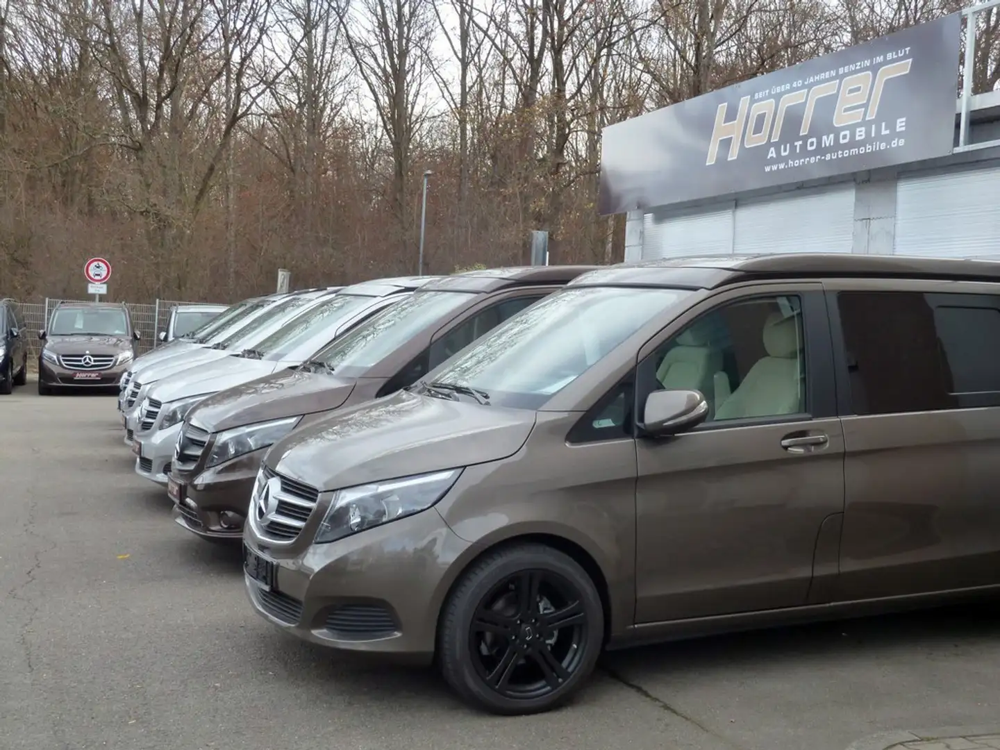 Mercedes-Benz Vito 114 CDI lang Tourer PRO 4M SHZ Tempomat Grün - 2