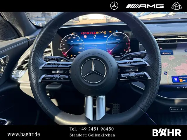 Mercedes-Benz E-Class view 13