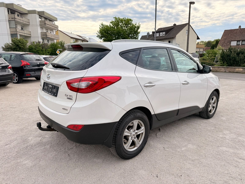 Hyundai iX35 Style AWD, 1 Hand,Navi,AHK. — photo 6