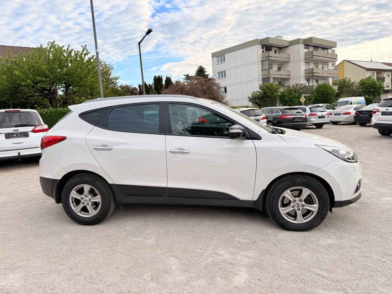 Hyundai iX35 Style AWD, 1 Hand,Navi,AHK. — photo 10