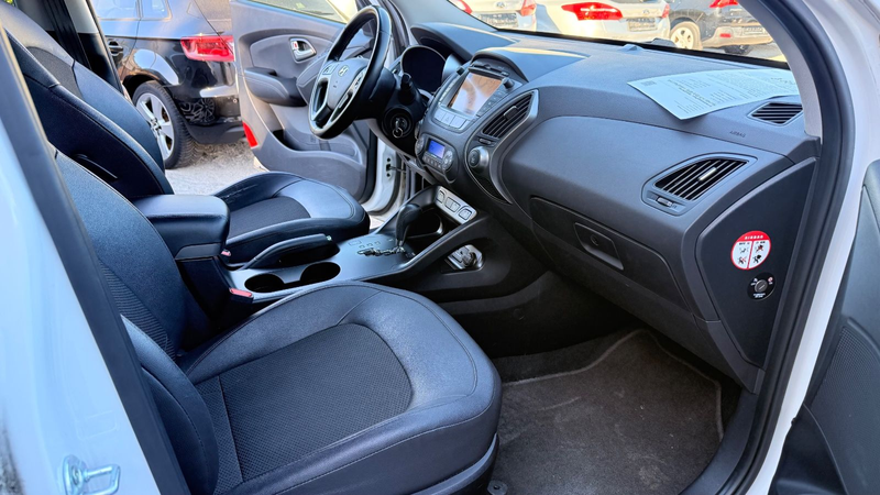 Hyundai iX35 Style AWD, 1 Hand,Navi,AHK. — photo 11