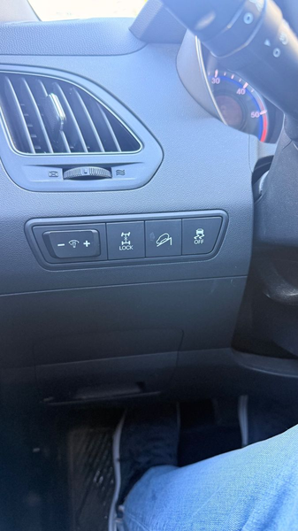 Hyundai iX35 Style AWD, 1 Hand,Navi,AHK. — photo 26