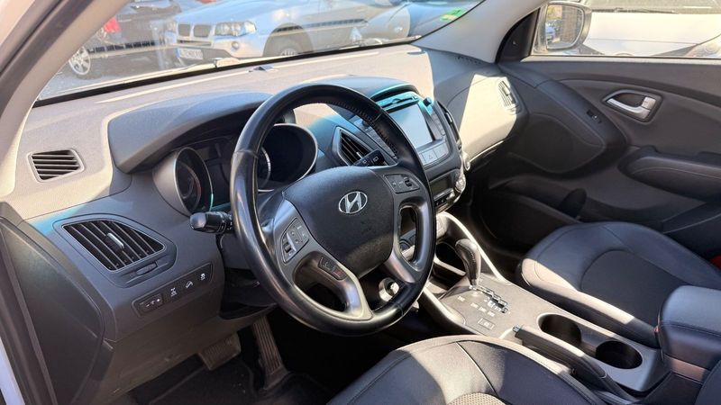 Hyundai iX35 Style AWD, 1 Hand,Navi,AHK. — photo 24