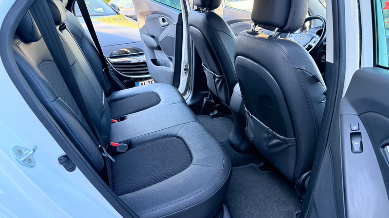 Hyundai iX35 Style AWD, 1 Hand,Navi,AHK. — photo 19