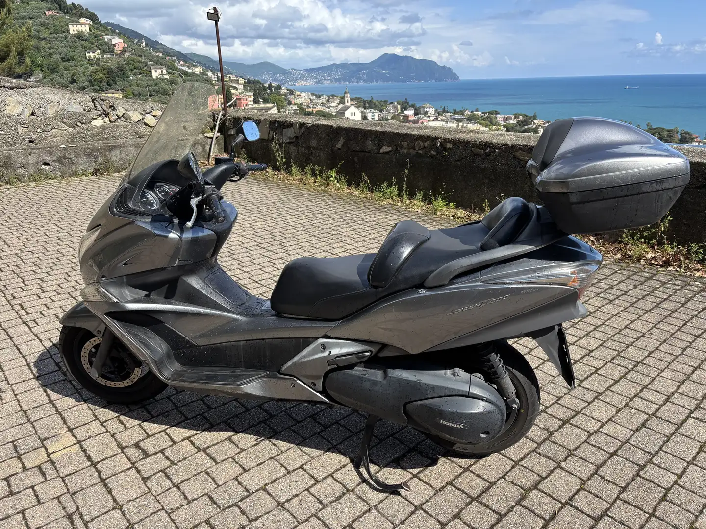 Honda SW-T 400 - 1