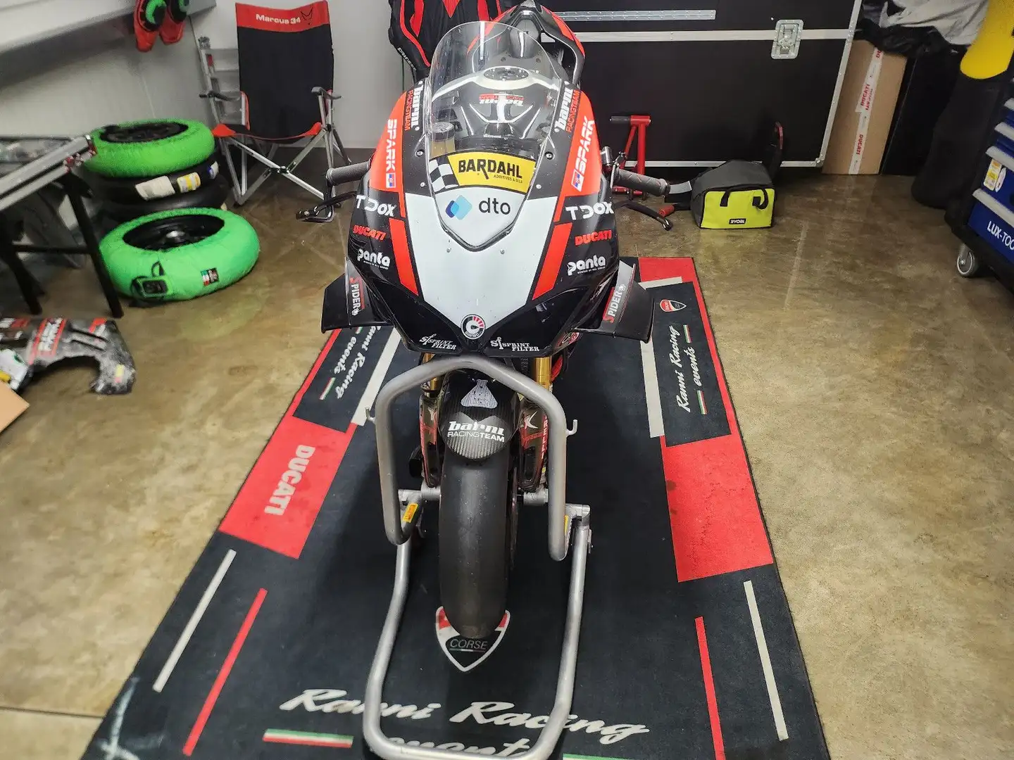 Ducati Panigale V4 R Barni - 2