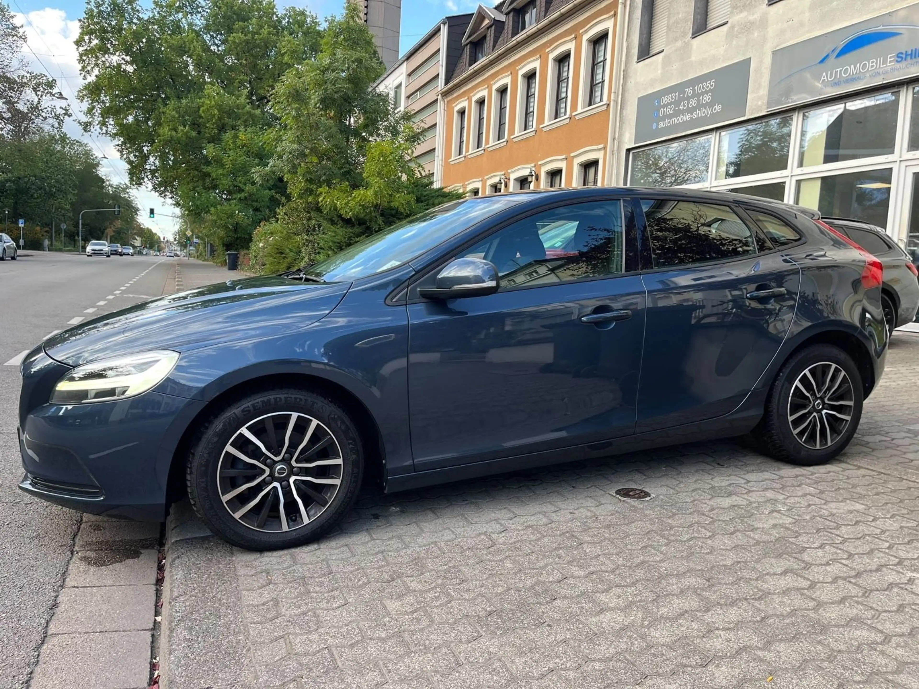 Volvo V40 D2 NAVI, LED, FACELIFT — photo 5